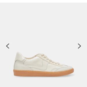 Dolce Vita Notice Sneakers White Leather 10.5